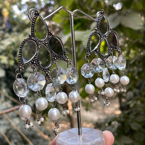 Beautiful mirror work earrings - Picture 4 of 10